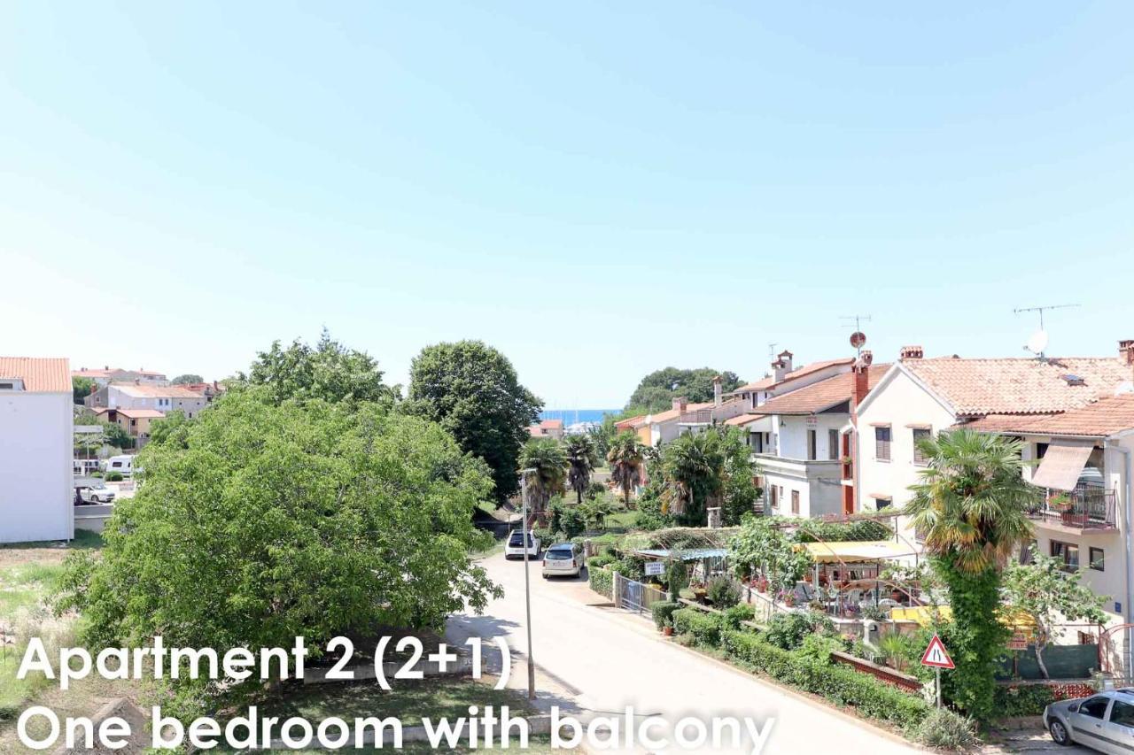 Sunshine Apartments Funtana With Balcony And Sea View Exteriör bild